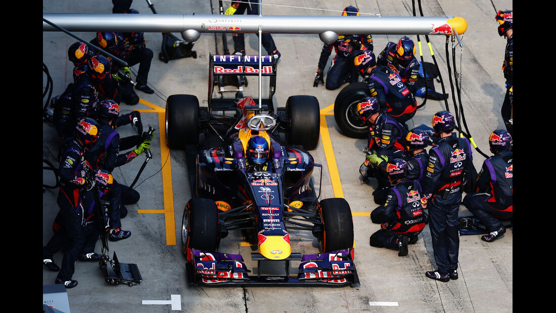 Red Bull - Boxenstopp - Formel 1 2013