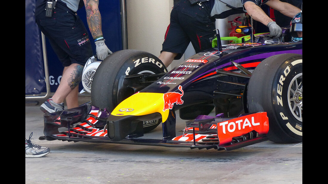 Red Bull - Formel 1 - Bahrain - Test - 2. März 2014
