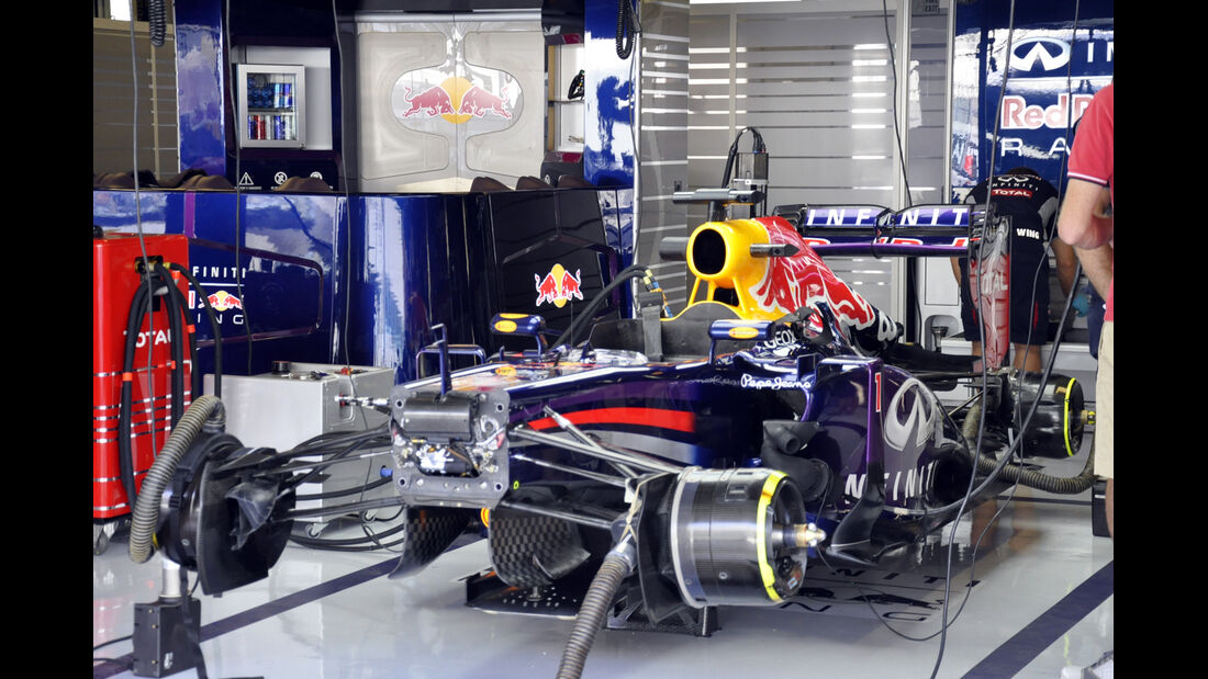 Red Bull  - Formel 1 - GP Abu Dhabi - 01. November 2013