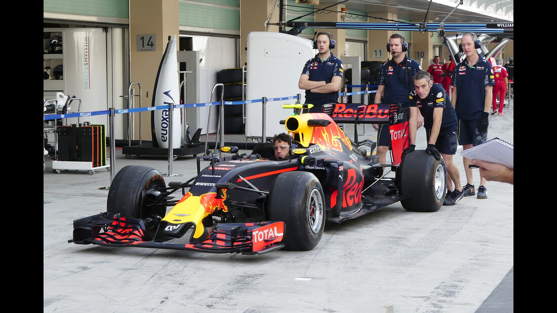 Red Bull - Formel 1 - GP Abu Dhabi - 25. November 2016