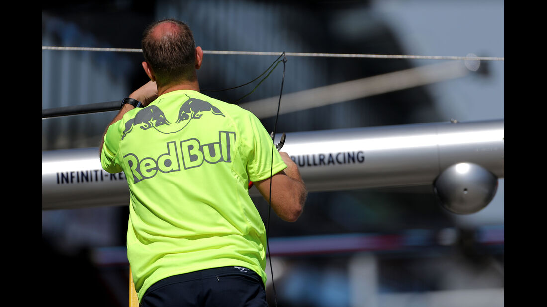 Red Bull - Formel 1 - GP Australien - Melbourne - 11. März 2015