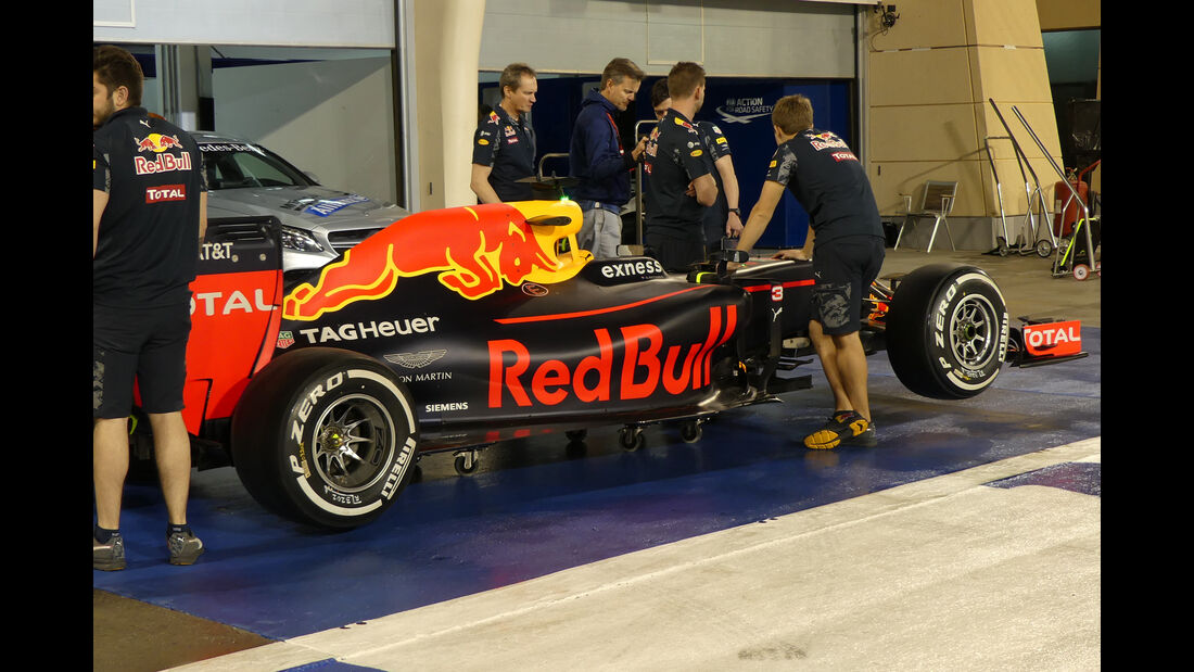 Red Bull - Formel 1 - GP Bahrain - 31. März 2016