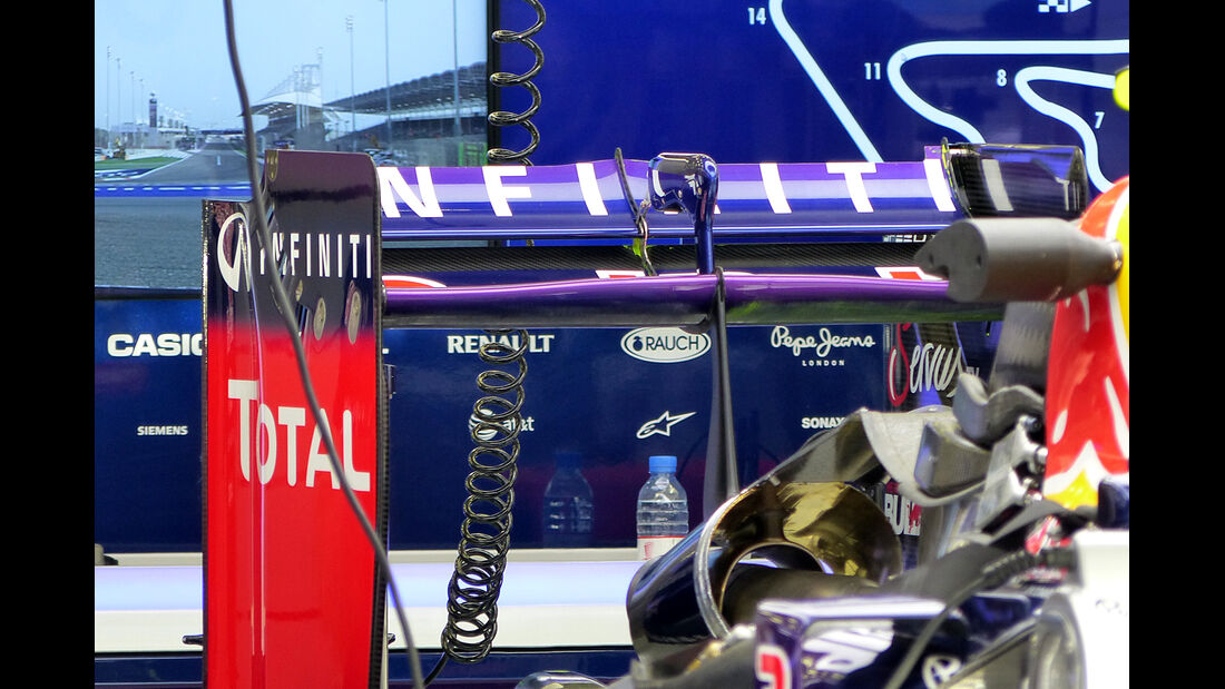 Red Bull - Formel 1 - GP Bahrain - Sakhir - 4. April 2014