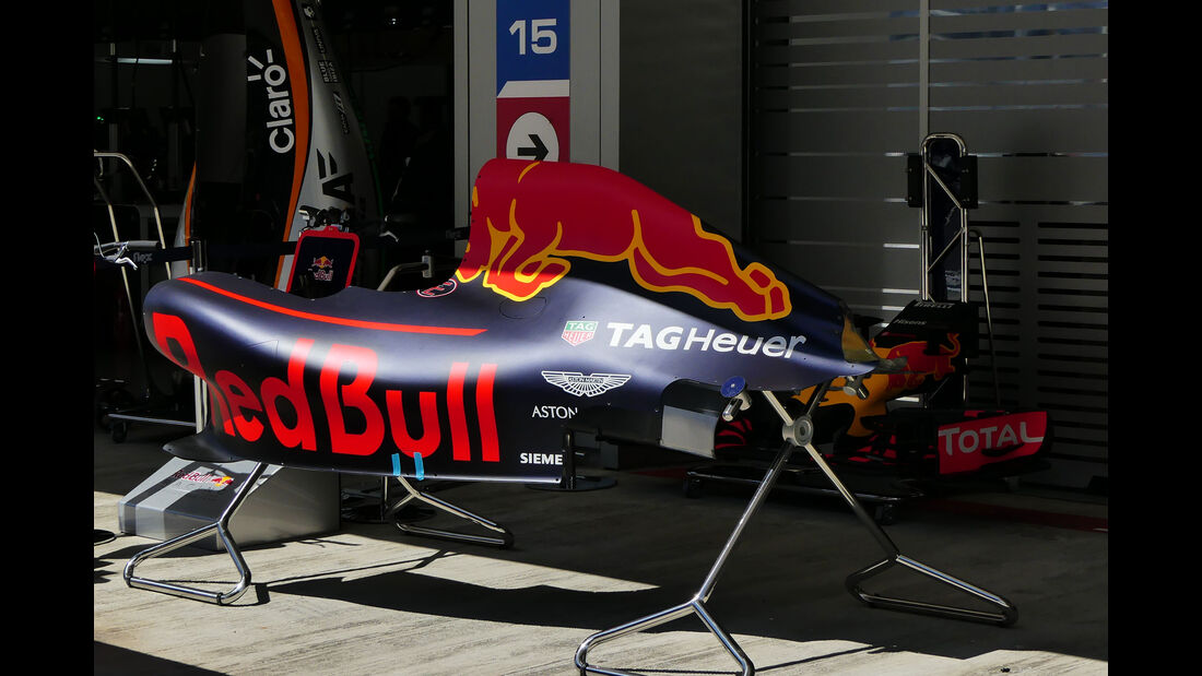 Red Bull - Formel 1 - GP Russland - 28. April 2016