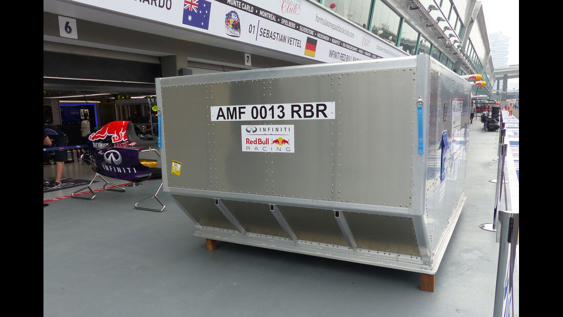 Red Bull - Formel 1 - GP Singapur - 18. September 2014