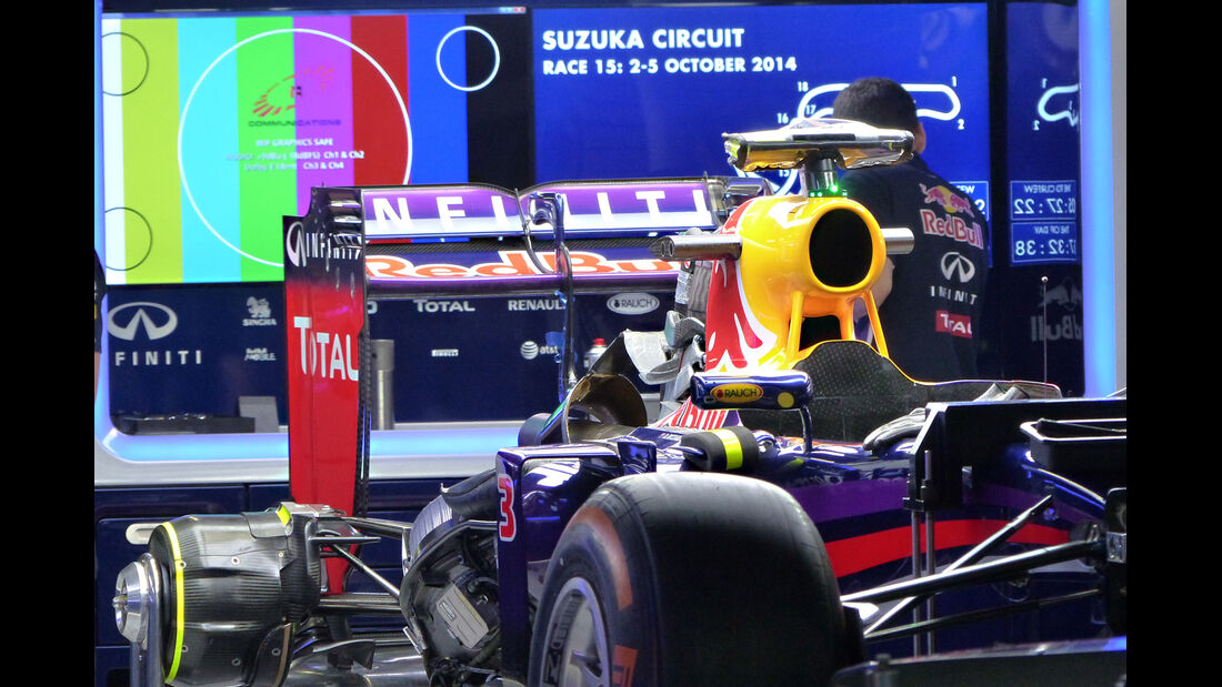 Red Bull - Formel 1 - GP Singapur - 2. Oktober 2014
