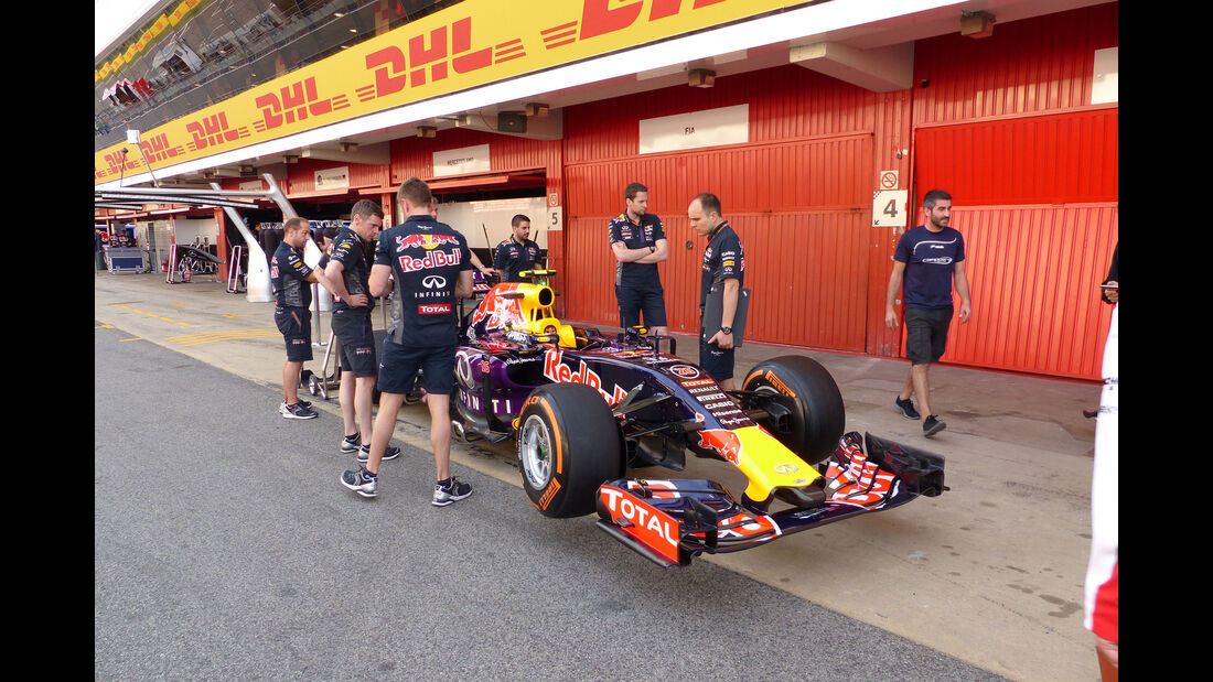 Red Bull - Formel 1 - GP Spanien 2015 - Donnerstag - 7.5.2015