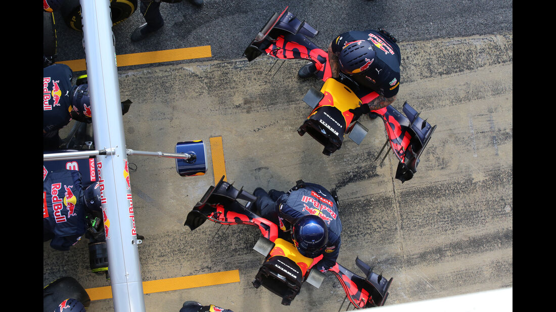 Red Bull - Formel 1 - Test - Barcelona - 2. März 2016