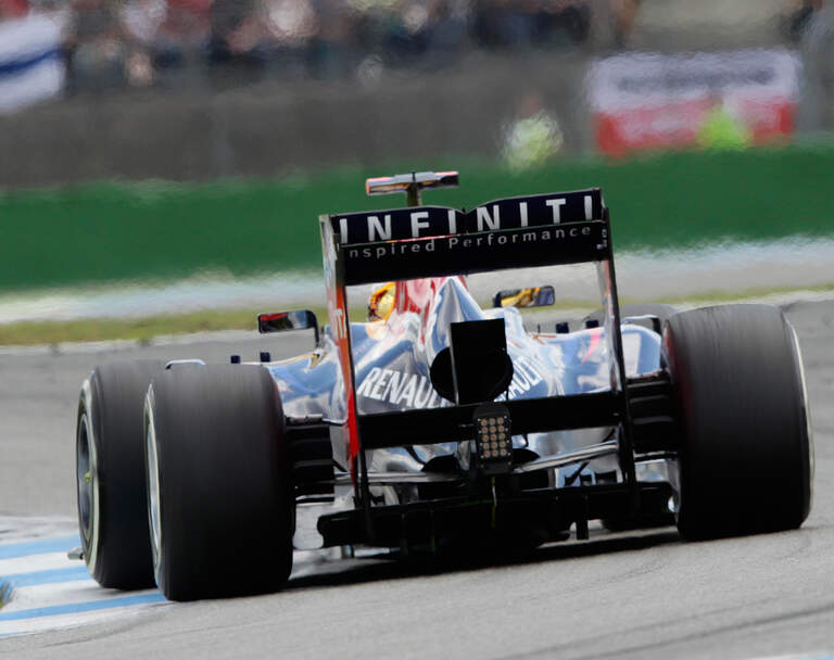 Fia Druckt Auge Zu Red Bull Kommt Drei Mal Davon Auto Motor Und