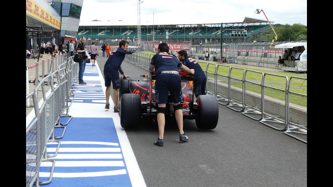 Red Bull - GP England - Silverstone - Formel 1 - Donnerstag - 7.7.2016