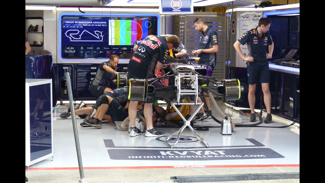 Red Bull - GP Spanien - Samstag - 9.5.2015