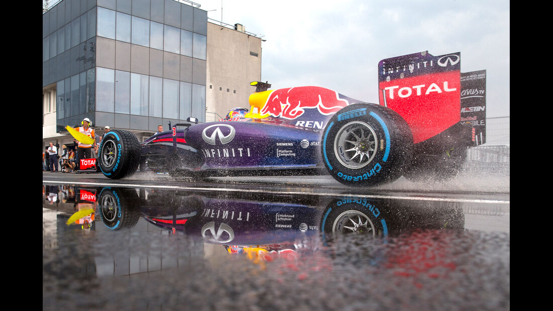 Red Bull - GP Ungarn 2014