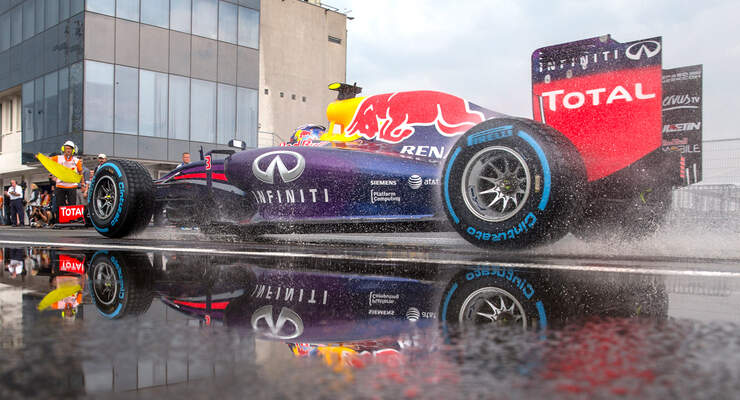 Red Bull - GP Ungarn 2014