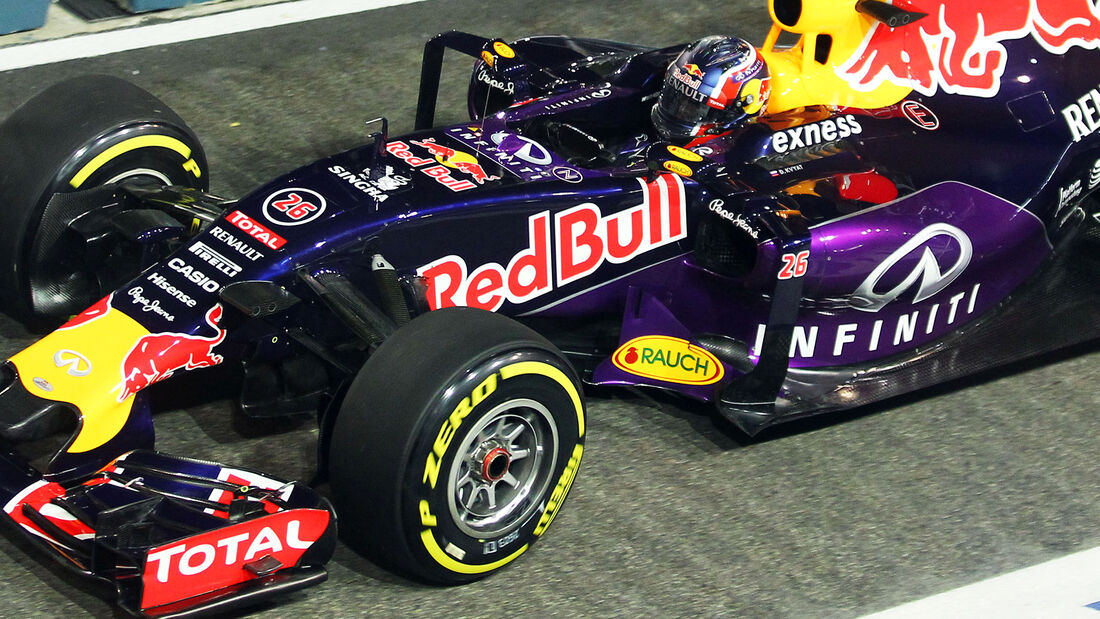 Red Bull RB11 - Formel 1 (2015) - Bargeboard