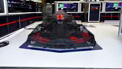 Red Bull - RB16 - Garage - Parc Fermé - 2020