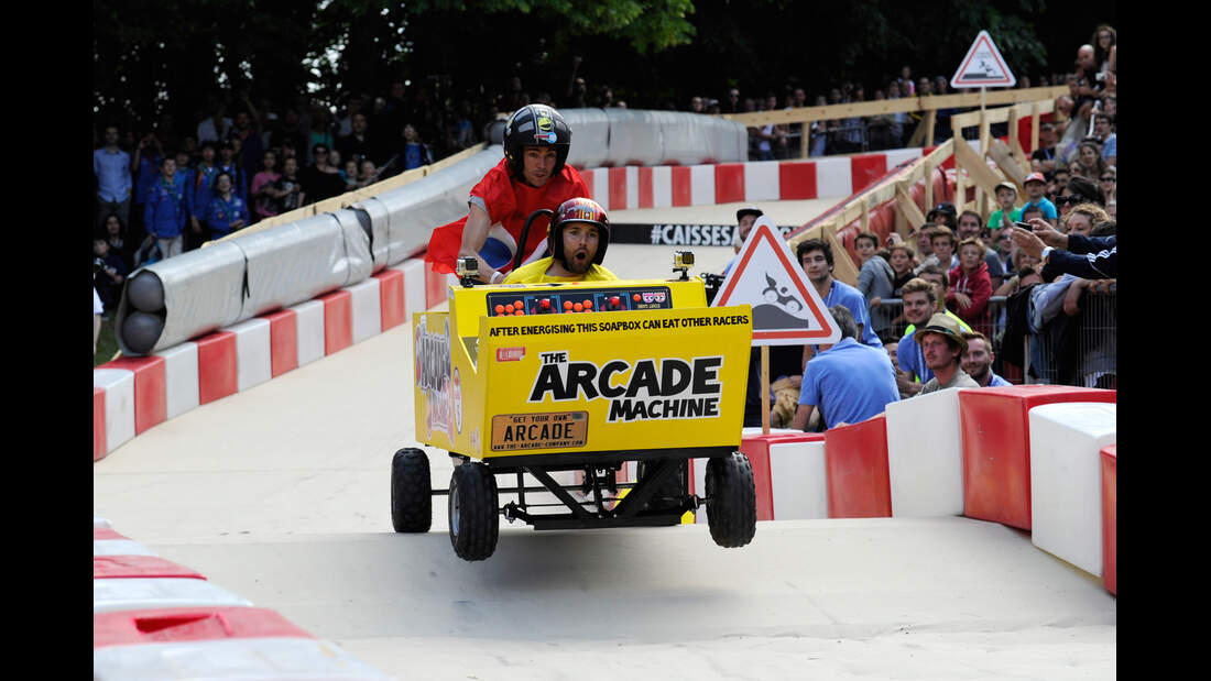 Seifenkisten-Rennen Paris 2014: Kisten-Gaudi an der Seine | AUTO MOTOR UND SPORT