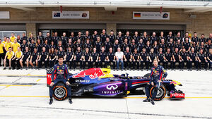 Red Bull Teamfoto - 2013