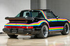 Regenbogen Porsche 911 Turbo-Traga Hybrid Umbau