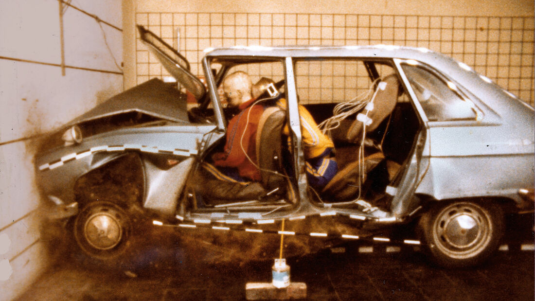 Renault 16, Crashtest, Dummies