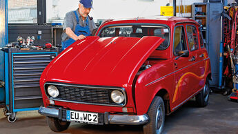 Renault 4, Frontansicht, Werkstatt