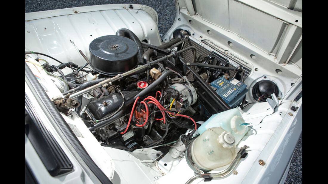 Renault 4, Motor