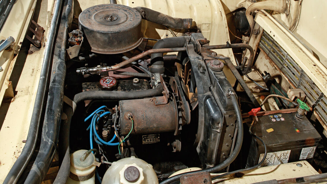 Renault 6, Motor