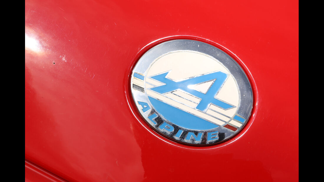 Renault Alpine A610, Emblem