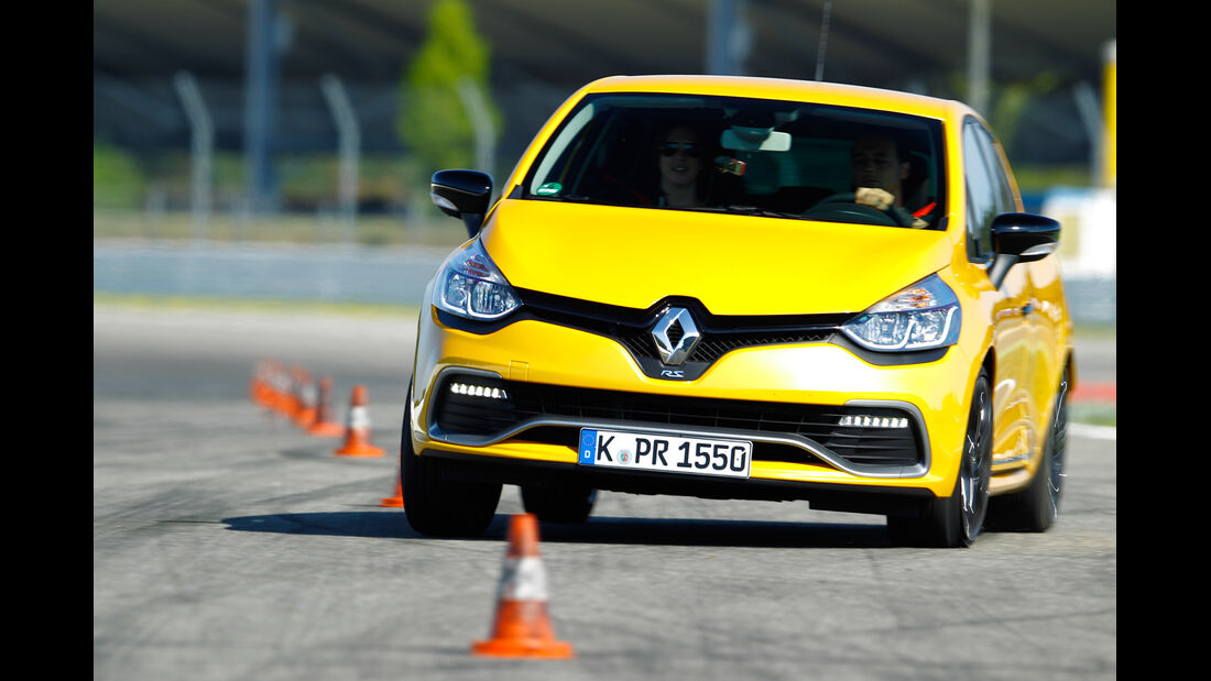 Renault Clio RS, Frontansicht, Slalom