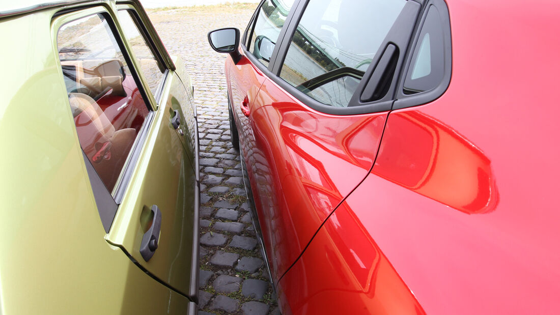Renault Clio, Renault R5 GTL, Seitenlinie
