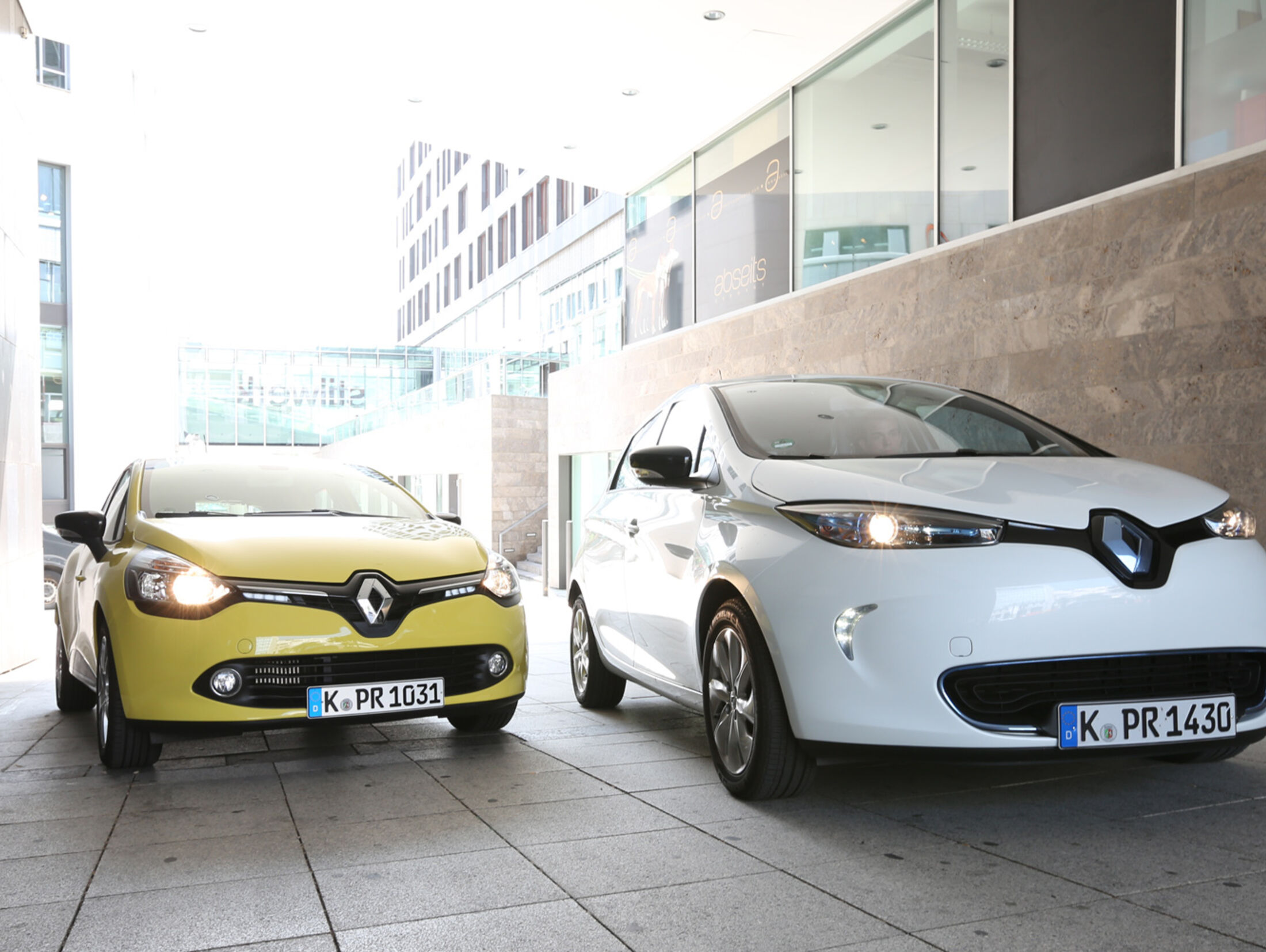 Und es kommt doch: Das Notladekabel für den Renault ZOE