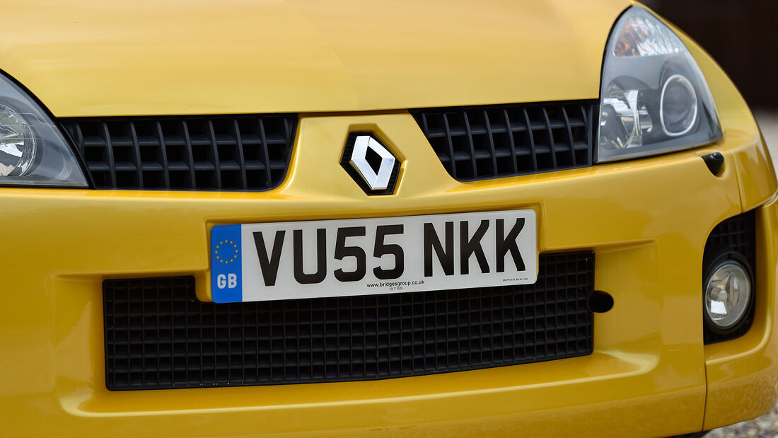 Renault Clio V6 Auktion