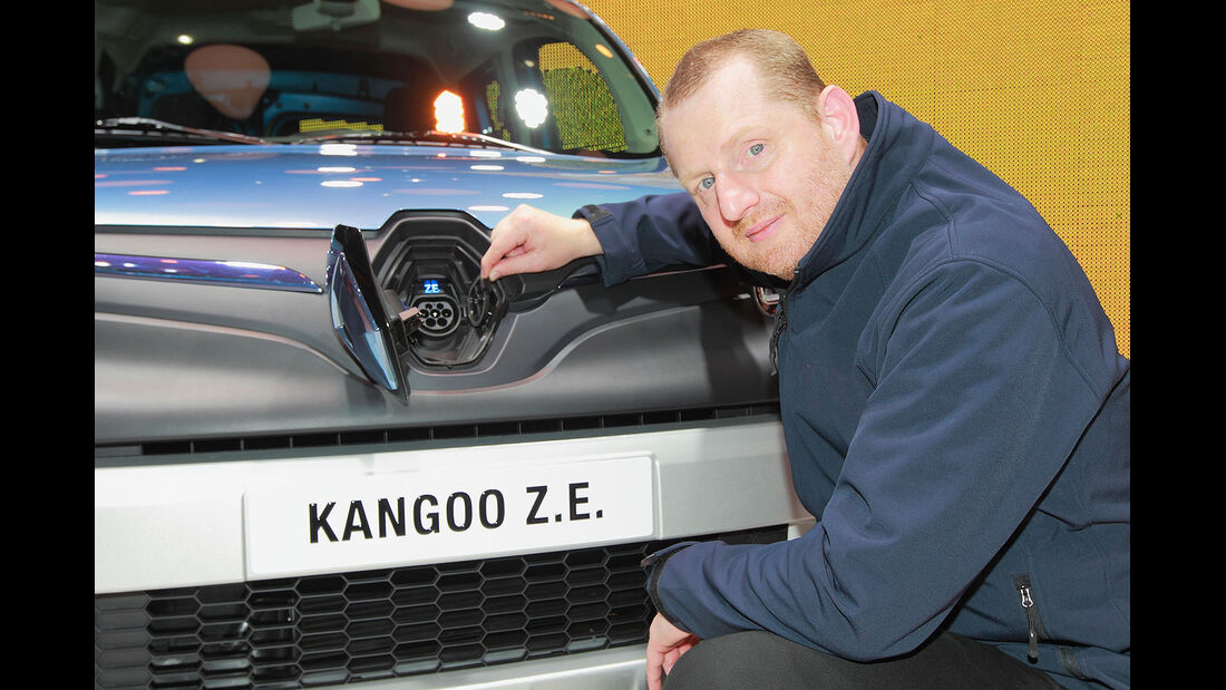Renault Kangoo Sitzprobe Markus Stier Autosalon Genf 2013