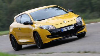 Renault Megane R.S. Trophy, Front