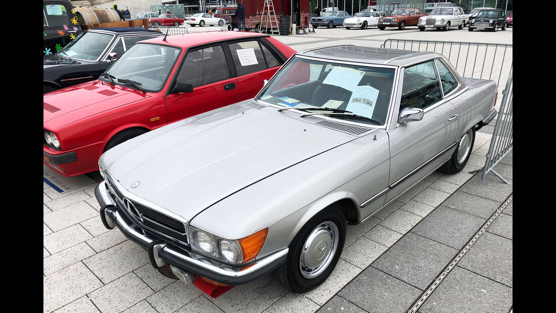 Retro Classics 2018 Markt Mercedes