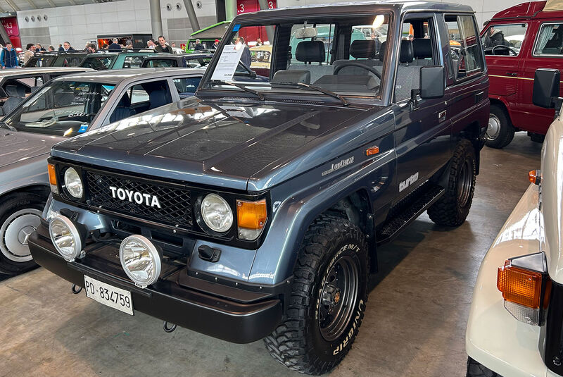 Retro Classics 2024 Toyota Landcruiser