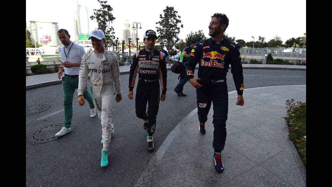 Ricciardo, Rosberg & Perez - Formel 1 - GP Aserbaidschan - Baku - 18. Juni 2016