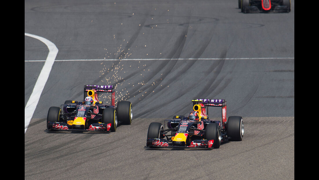 Ricciardo vs. Kvyat - Formel 1 - GP China 2015