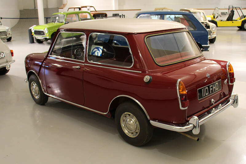 Riley Elf Mark 1 im British Motor Museum