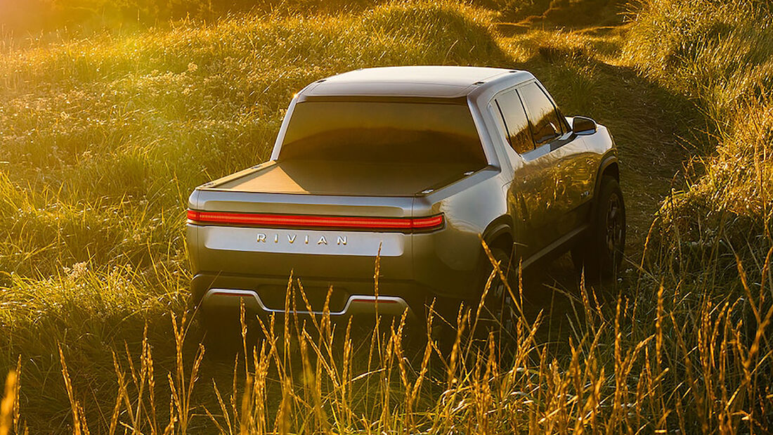 Rivian R1T EV Pickup mit Elektroantrieb auto motor und