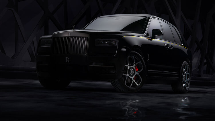 Schwarz Wie Die Nacht Rolls Royce Cullinan Black Badge