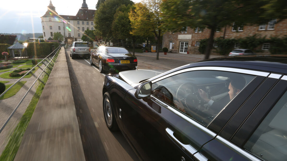 Rolls-Royce Ghost, Bentley Flying Spur, Range Rover 5.0 V8 SC, Heckansicht