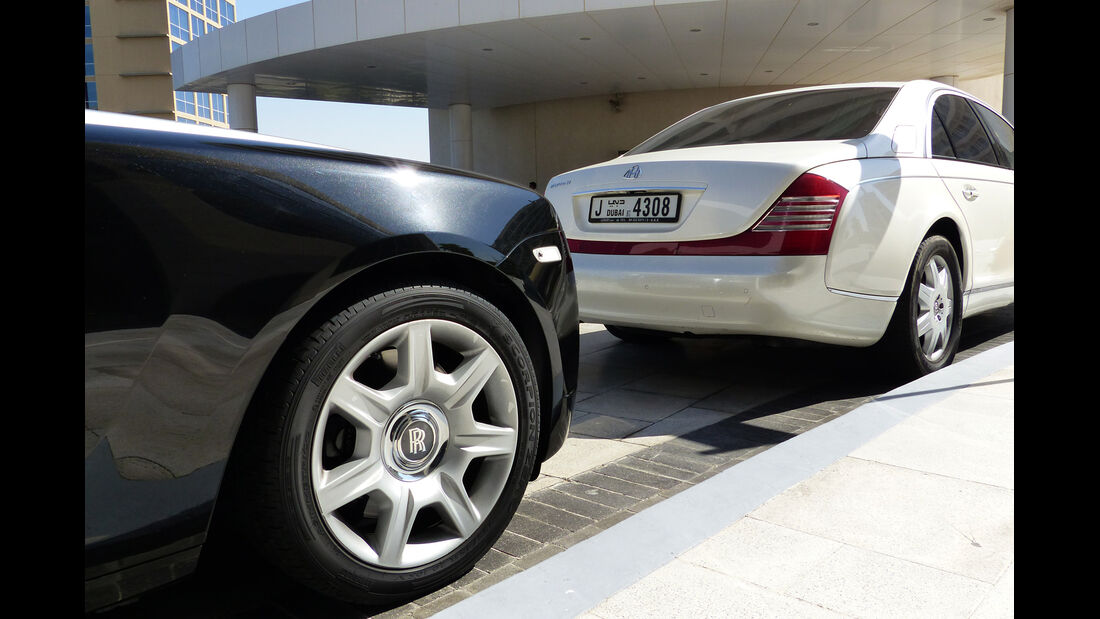 Rolls Royce Ghost & Maybach - F1 Abu Dhabi 2014 - Carspotting