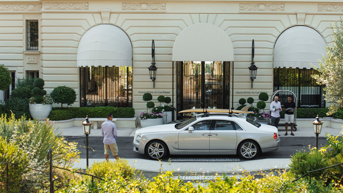 Rolls-Royce Ghost Woodpop Surfboard