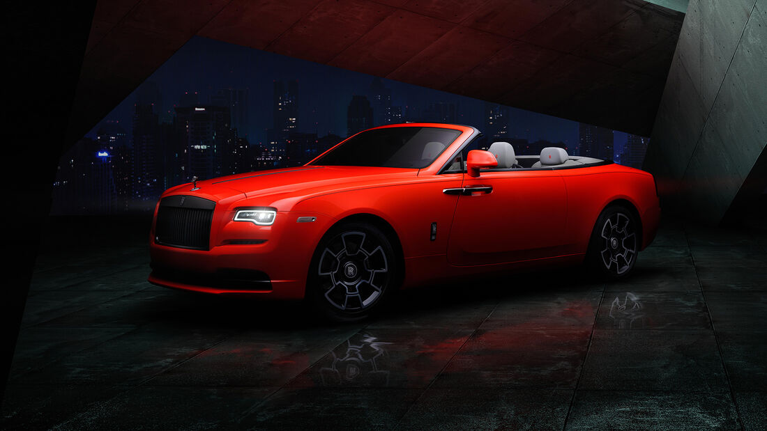 Rolls-Royce Neon Nights Wraith Dawn Cullinan