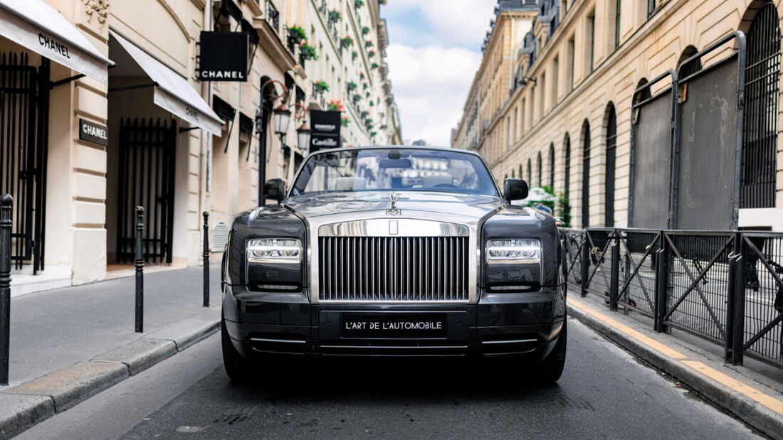 Rolls-Royce Phantom Drophead Coupé (2017) Karl Lagerfeld