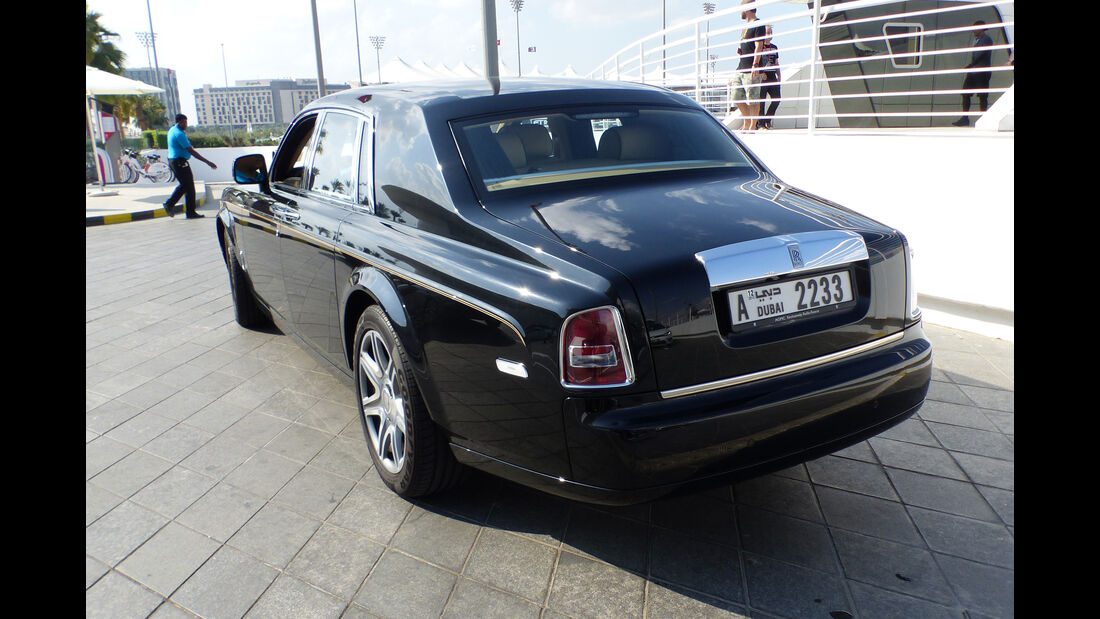 Rolls Royce Phantom - GP Abu Dhabi - Carspotting 2015