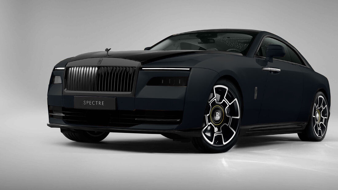 Rolls-Royce Spectre Black Badge Leak Retusche