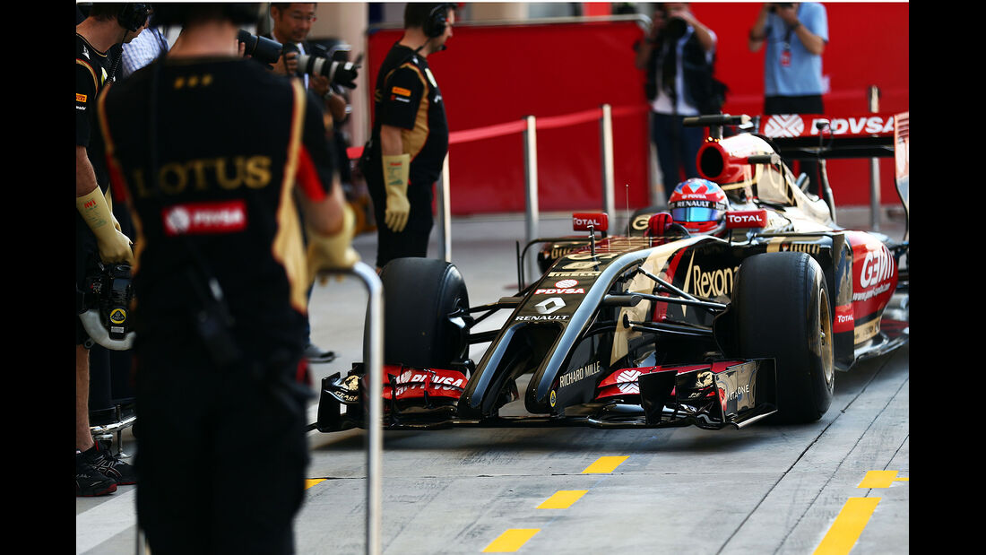Romain Grosjean - Lotus - Formel 1 - Bahrain - Test - 19. Februar 2014