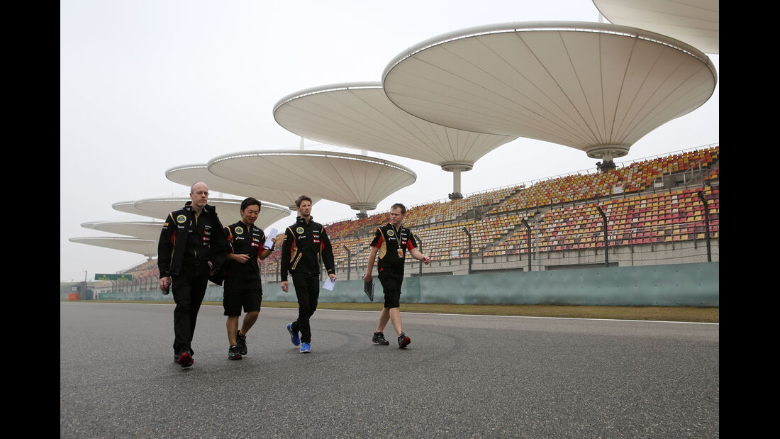 Romain Grosjean - Lotus - Formel 1 - GP China - Shanghai - 17. April 2014