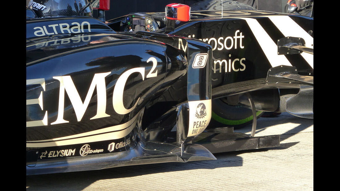 Romain Grosjean - Lotus - Formel 1-Test - Jerez - 4. Februar 2015